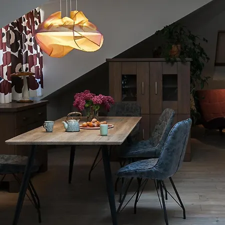 Unique Central Attic Studio Butas